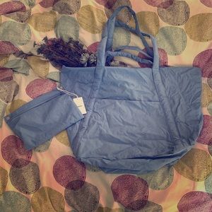 BAGGU travel cloud bag NWT